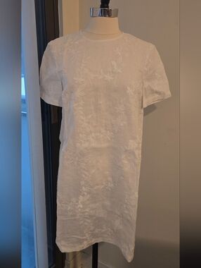 Zara White Embroidered Short Sleeve Linen Dress Size S